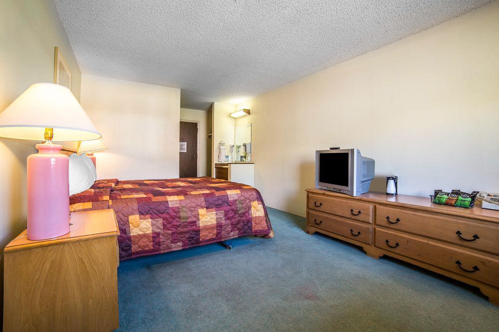 Rodeway Inn Billings Logan Intl Airport Near St Vincent Hospital Eksteriør bilde